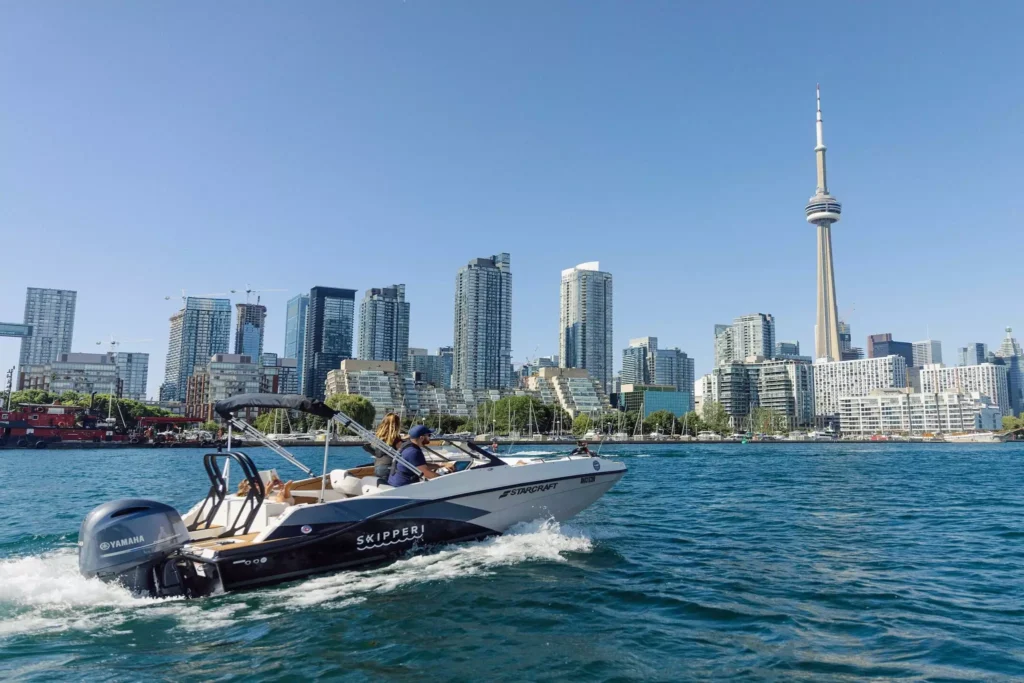 Discover Toronto’s Waterfront Like Never Before: Rent a Boat Today