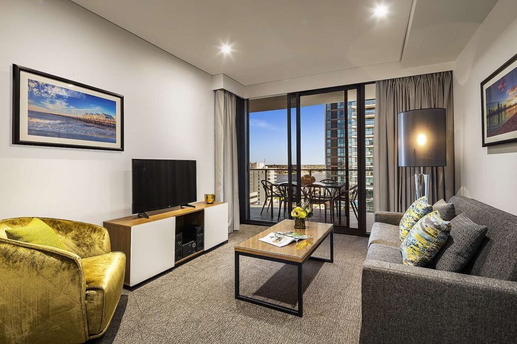 Exploring the Best Options for Work and Leisure: Perth Accommodation